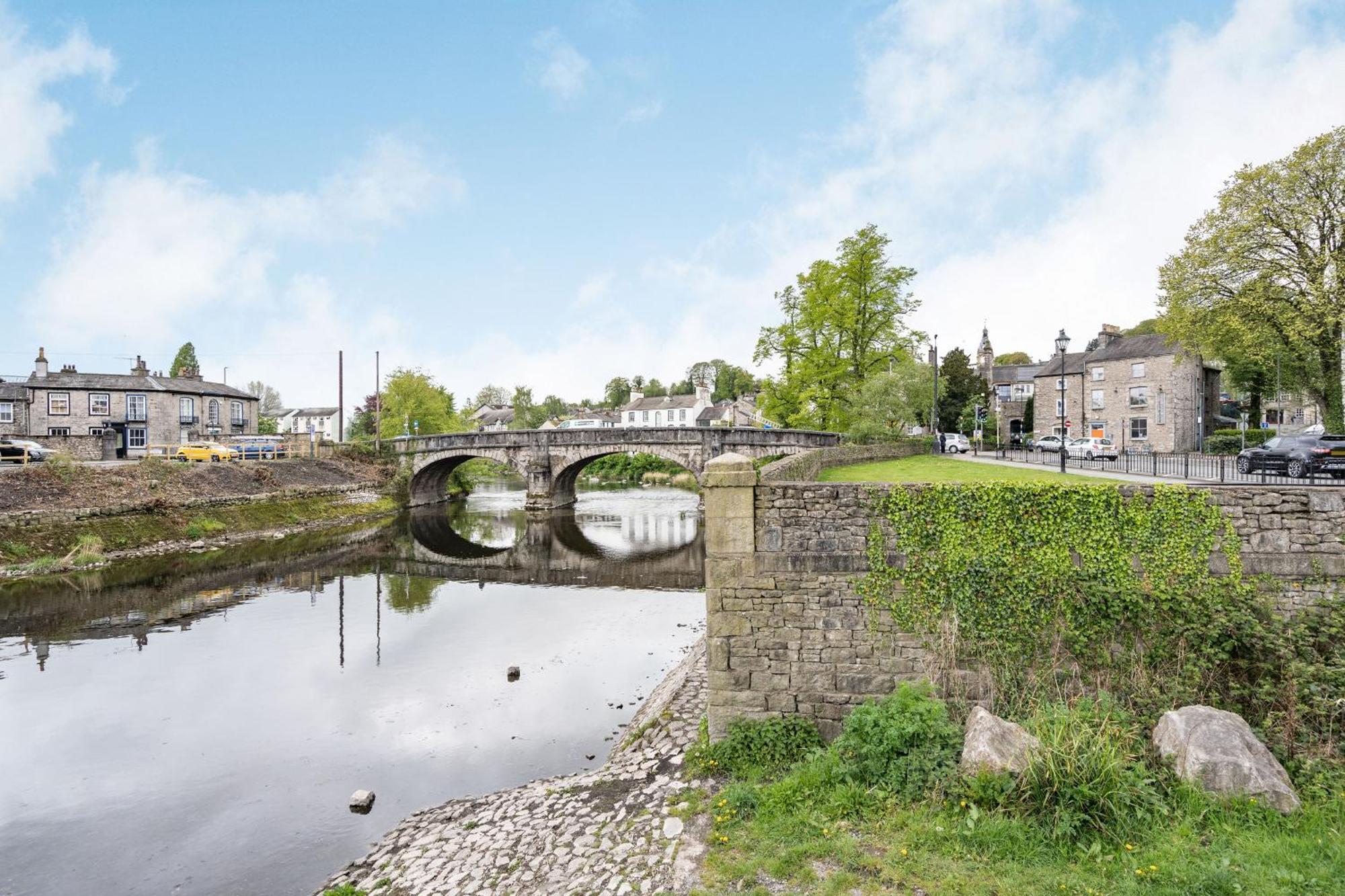9 Camden Building Daire Kendal Dış mekan fotoğraf